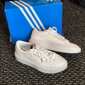 Platform adidas sneakers